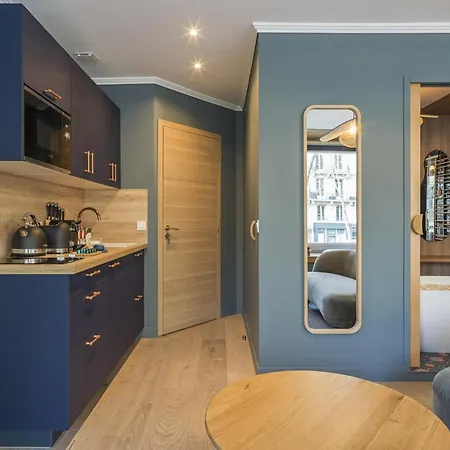 Appartement The Blue Alma Eiffel Tower Parijs