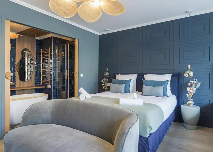 Apartament The Blue Alma Eiffel Tower *