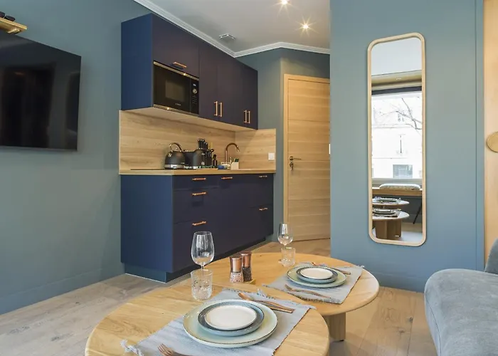 Apartament The Blue Alma Eiffel Tower *