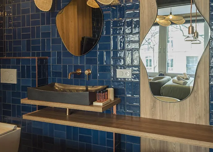 Apartament The Blue Alma Eiffel Tower *