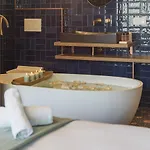 Daire The Blue Alma Eiffel Tower Paris